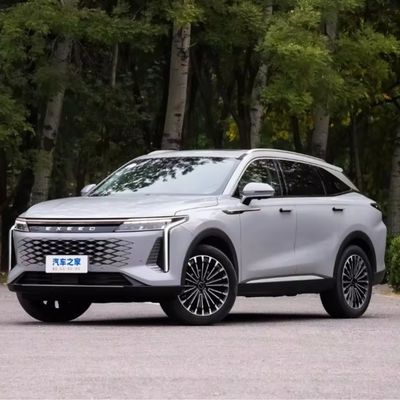 Fast Electric 4x4 Utility Vehicle Exeed Yaoguan LED Headlight Electric Parking Brake