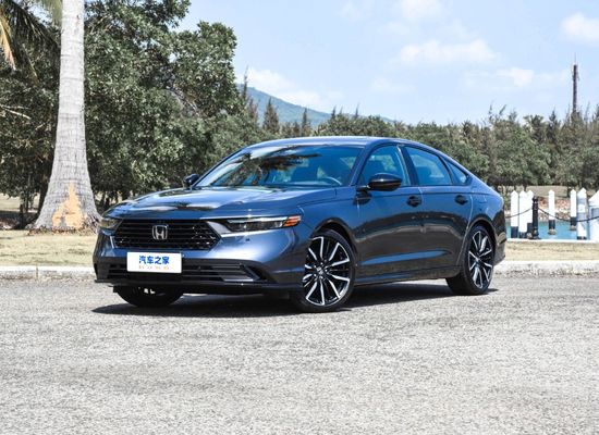 Hondas E NP1 Electric Car Top Ranking Electro Car with Left Steering 5 Seats 5 Doors