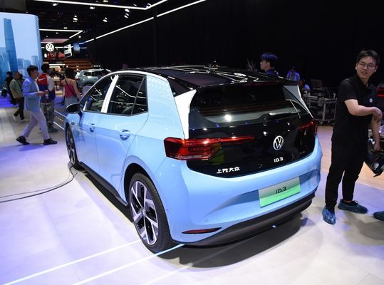 Volkswagen ID.3 Crozz 100% Electric Car 607 Km Long Range 4261*1778*1568 Size VW ID.3