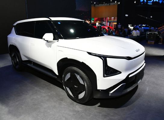 Kia Stinger Sorento 5-Seat Electric Vehicle with 700km Range and Lithium Battery