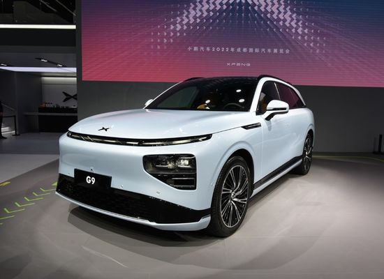 2023 Xpeng G9 G6 P7 X9 EV Car 702km Long Range Battery Electric Vehicle 5 Seats 5 Doors