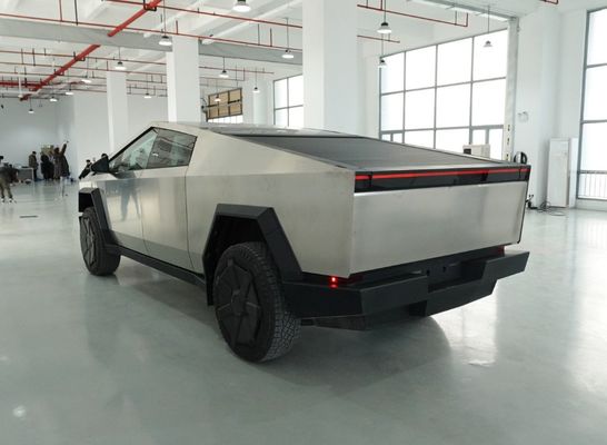 100% Electric Tesla Cybertruck Car 2024 The Perfect Choice for High Speed Adventures
