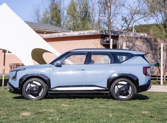 KIA EV5 Land 530KM Midsize SUV 4x4 Electric Vehicle with Lithium Battery in High Demand