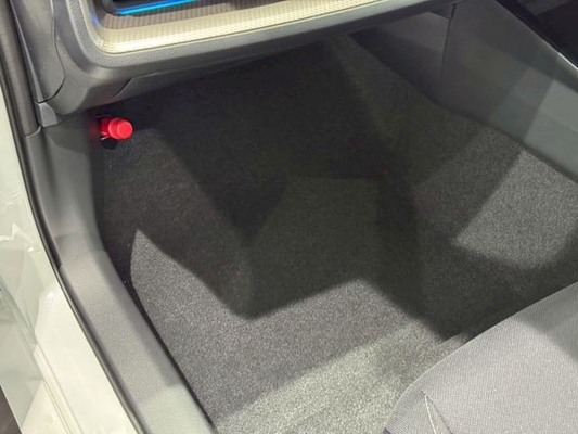 Toyota Prius U Panoramic Display Blind Spot Display Genuine 8-Inch Display Audio Toyota Safety Perception Expansion Package Full-Range TV ETC 2.0 Rear Camera Parking Support Brake