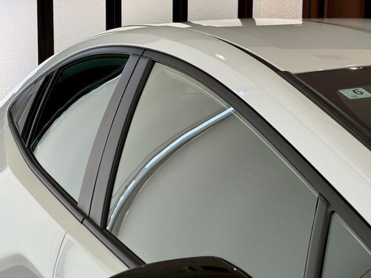 Toyota Prius U Panoramic Display Blind Spot Display Genuine 8-Inch Display Audio Toyota Safety Perception Expansion Package Full-Range TV ETC 2.0 Rear Camera Parking Support Brake