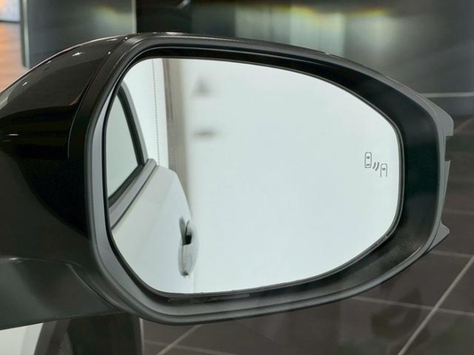 Toyota Prius U Panoramic Display Blind Spot Display Genuine 8-Inch Display Audio Toyota Safety Perception Expansion Package Full-Range TV ETC 2.0 Rear Camera Parking Support Brake