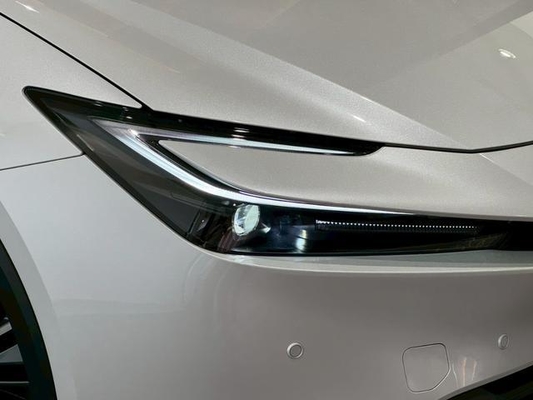 Toyota Prius U Panoramic Display Blind Spot Display Genuine 8-Inch Display Audio Toyota Safety Perception Expansion Package Full-Range TV ETC 2.0 Rear Camera Parking Support Brake