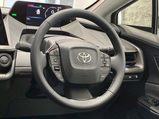 Toyota Prius U Panoramic Display Blind Spot Display Genuine 8-Inch Display Audio Toyota Safety Perception Expansion Package Full-Range TV ETC 2.0 Rear Camera Parking Support Brake