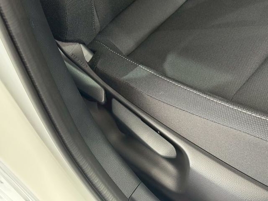Toyota Prius U Panoramic Display Blind Spot Display Genuine 8-Inch Display Audio Toyota Safety Perception Expansion Package Full-Range TV ETC 2.0 Rear Camera Parking Support Brake