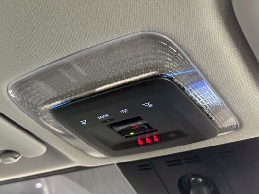 Toyota Prius U Panoramic Display Blind Spot Display Genuine 8-Inch Display Audio Toyota Safety Perception Expansion Package Full-Range TV ETC 2.0 Rear Camera Parking Support Brake