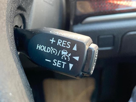 TOYOTA Royal Sedan Navigation Package Genuine Hard Drive Navigation System For The Ground, Digital B Camera, Front Electric Seat, Discharge Projector, Headlight, Shiftmatic ETC - Genuine Aluminum Whe