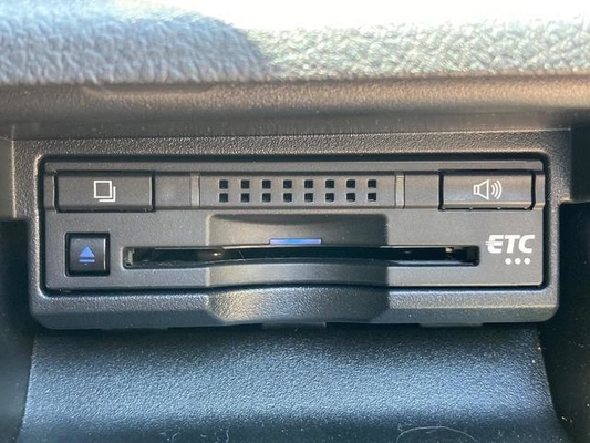 TOYOTA Royal Sedan Navigation Package Genuine Hard Drive Navigation System For The Ground, Digital B Camera, Front Electric Seat, Discharge Projector, Headlight, Shiftmatic ETC - Genuine Aluminum Whe