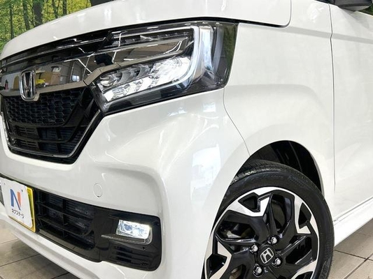 Honda N-BOX Custom Turbocoordinated Electric Sliding Doors On Both Sides Gap Sonar Automatic Cruise Control, Lane Assist, Collision Damage Mitigation System Automatic Lights LED Headlights Smart