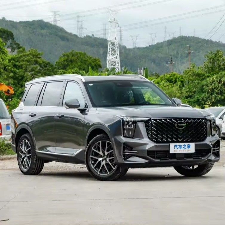 GAC Trumpchi GS8 Petrol Midsize SUV with 7 Seats and Maximum Torque of 300-400Nm