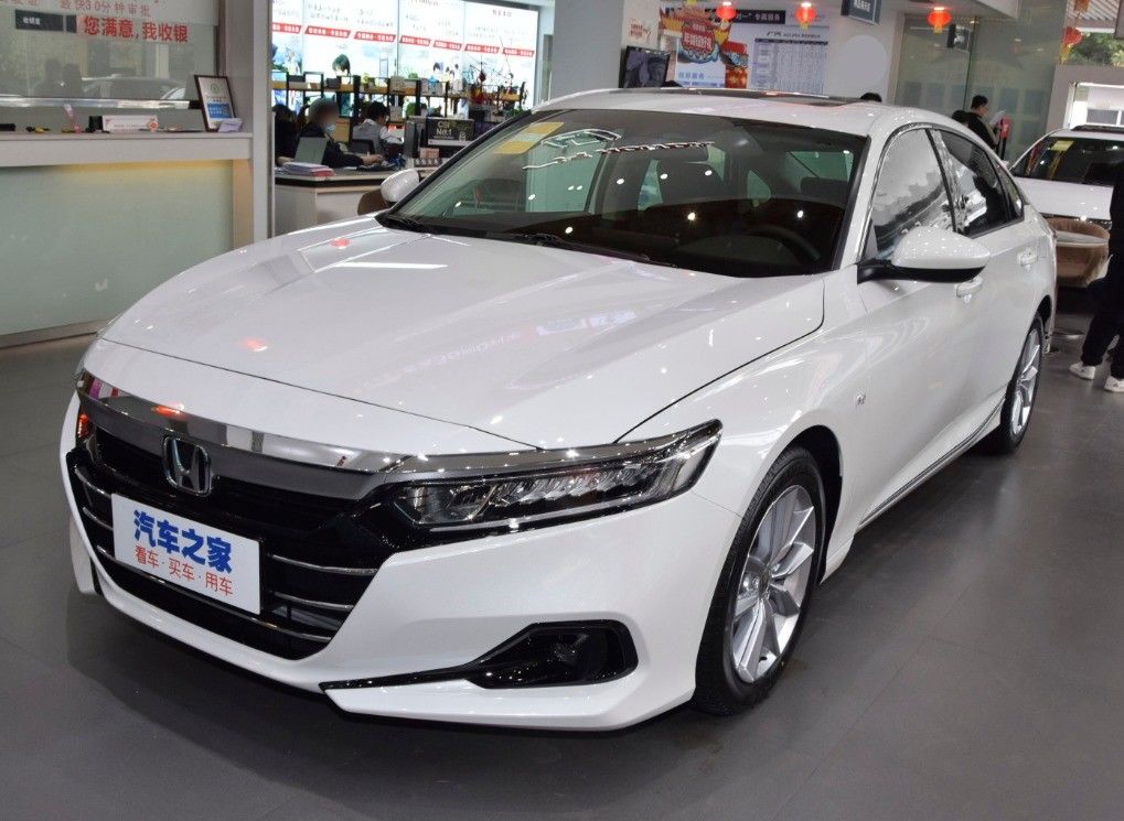 Left-Steering 2.0L GAC Hondas Accord Front Wheel Drive E-CVT 10th gen Hondas Electric Hybrid Gasoline Car Accessories