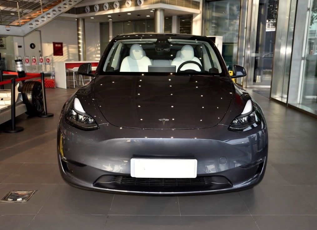 217km/h Maximum Speed 2024 Tesla Model Y Electric Car for High Speed Automotive EV Cars