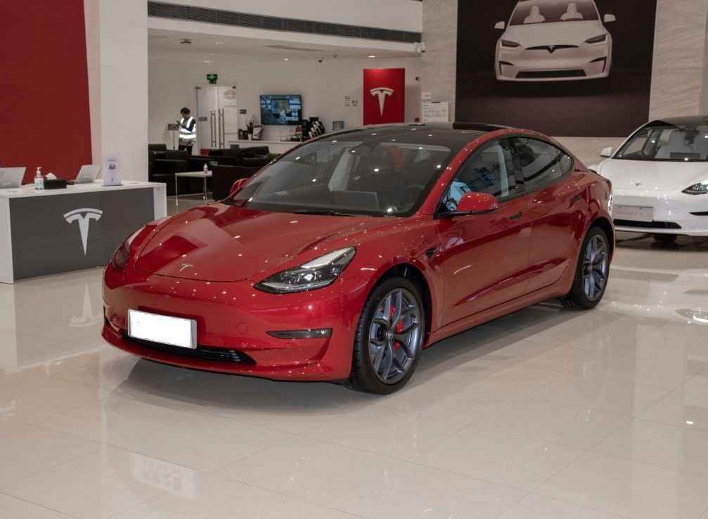 Left-Drive Tesla Model Y Electric Cars 4-Door 5-Seater Sedan for Adult EV Vehicles
