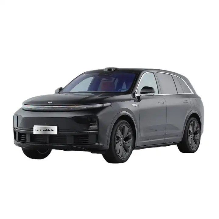 Lixiang L7 Max 4x4 Electric SUV with Left Drive and Maximum Speed 180km/h