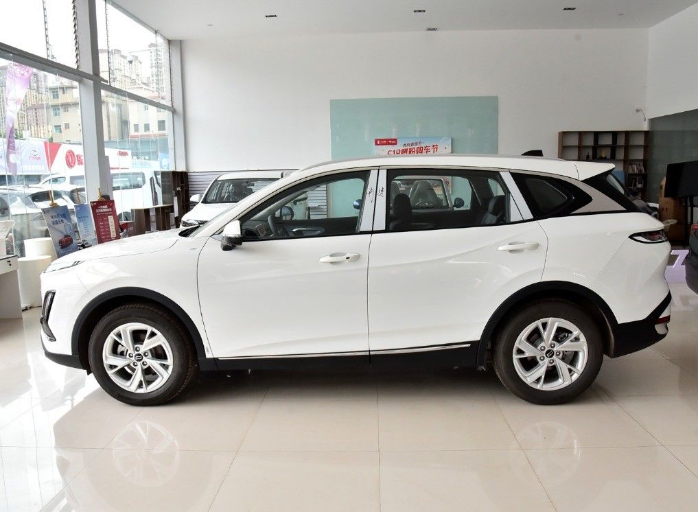 Bestune T90 2023 The Perfect Sedan for Your Family's Comfort and Performance Need