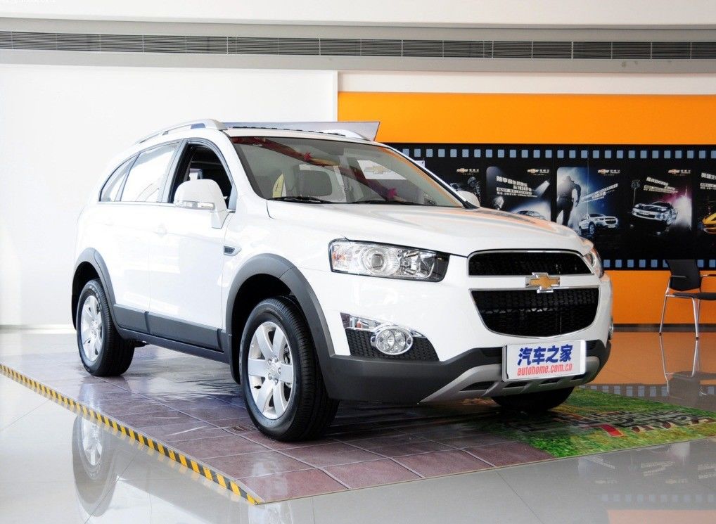 5 Seats 5 Doors Chevrolet Captiva Cars with Left-Hand Drive in Tashkent Uzbekistan 2022