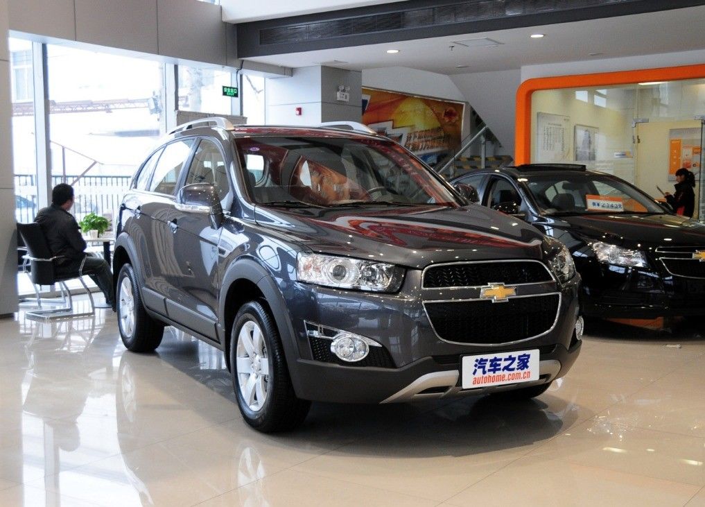 5 Seats 5 Doors Chevrolet Captiva Cars with Left-Hand Drive in Tashkent Uzbekistan 2022
