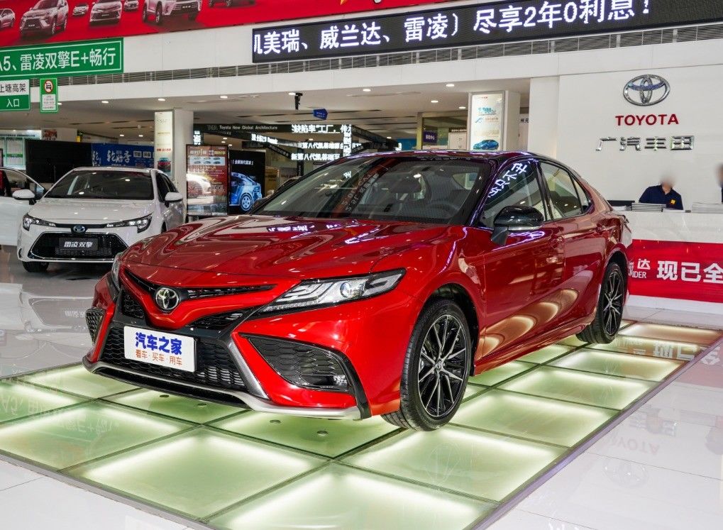 Third World Used Cars Verified Suppliers Offer Toyota Camry Hybrid Sedan with Left Steering