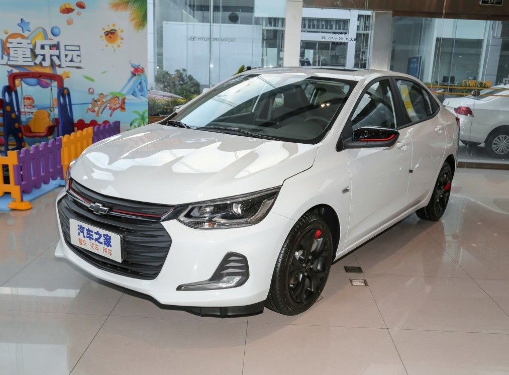 2024 Onix Chevrolet Cruze Monza Left-Steering Gasline Sedan for Tashkent Transport