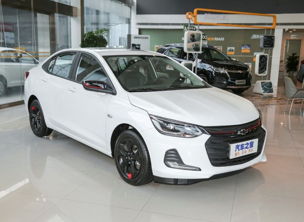 2024 Onix Chevrolet Cruze Monza Left-Steering Gasline Sedan for Tashkent Transport