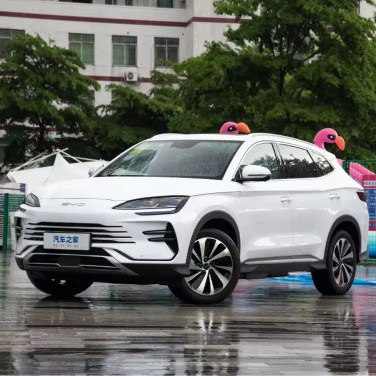 White BYD Song Plus Champion 2024 Flagship Hybrid Electric 4 Wheel Car For Adult Needs