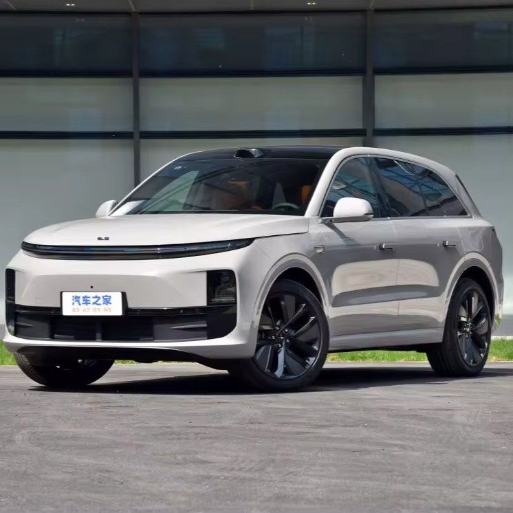 2024年 リーオートリシアンL6プロ 4WD 電動車 中型大型SUV アイデアル リー L7 L8 L9 車