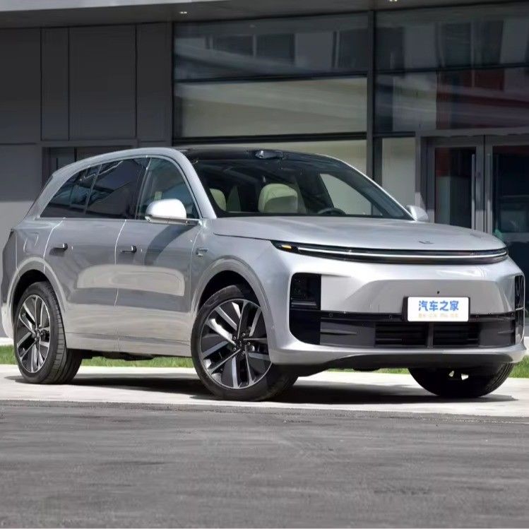 2024年 リーオートリシアンL6プロ 4WD 電動車 中型大型SUV アイデアル リー L7 L8 L9 車