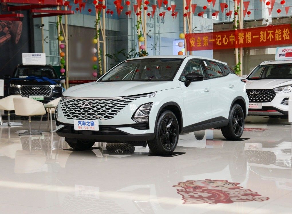 Chery Omoda 5 C5 Auto 2023 Gasoline Car with 5 Seats and All Options Ready to Ship