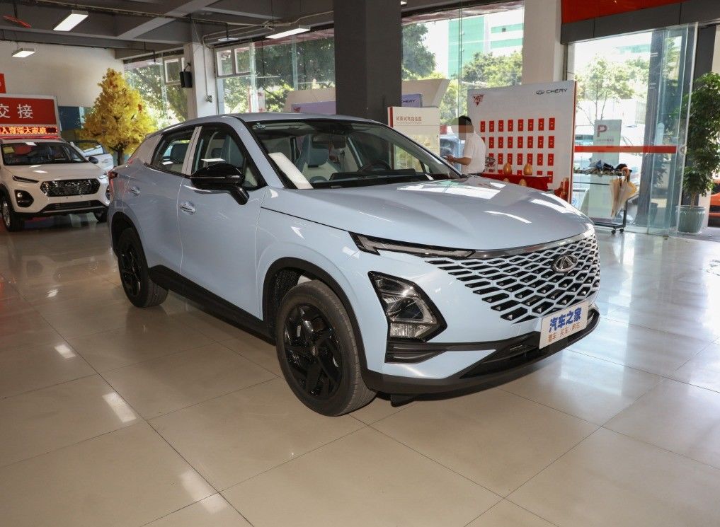 Chery Omoda 5 C5 Auto 2023 Gasoline Car with 5 Seats and All Options Ready to Ship