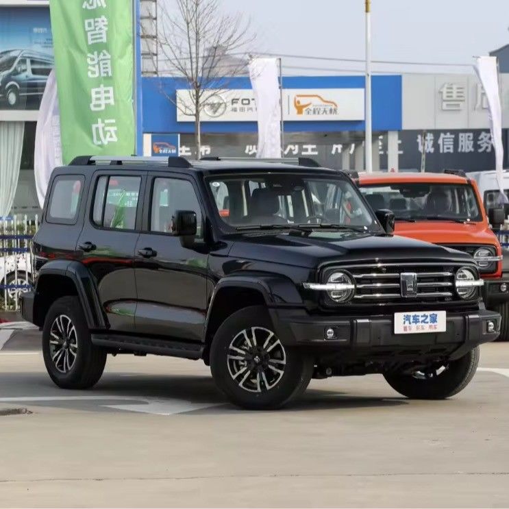 Changcheng Great Wall Tank 500 Plug-in Hybrid SUV 2024 City Edition at 5 Seats 5 Doors