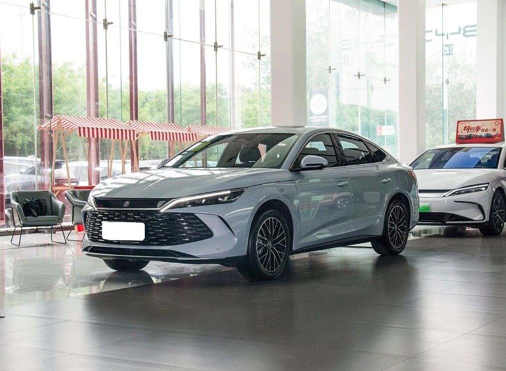BYD Qin L Electric Vehicle 80km 120Km Phev Hybrid Car with Left Steering Energy Type