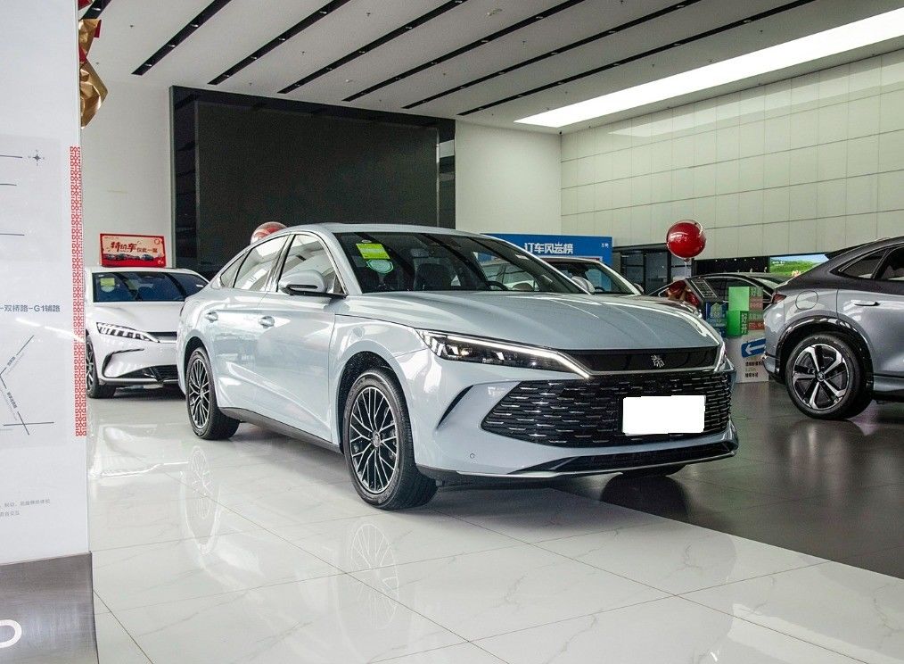 BYD Qin L Electric Vehicle 80km 120Km Phev Hybrid Car with Left Steering Energy Type