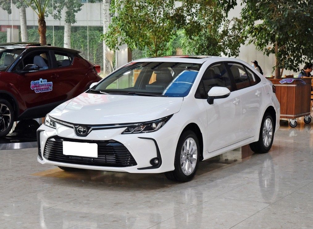 2022 Used Toyota Corollas Sedan 4x4 with Automatic Transmission and 5 Seats 5 Doors