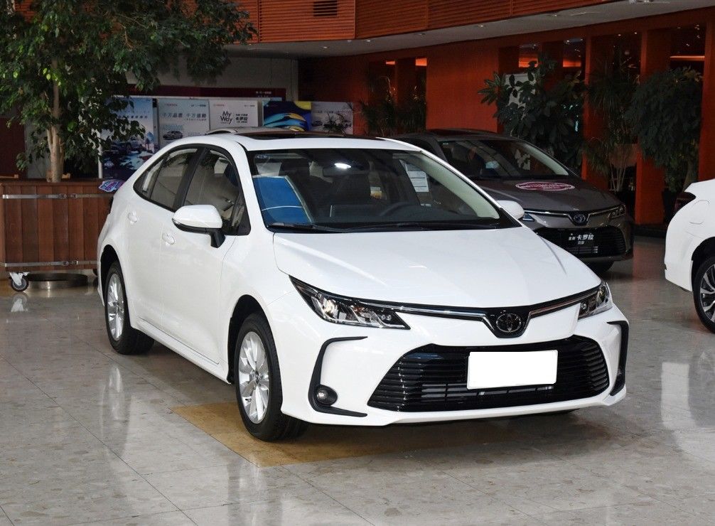 2022 Used Toyota Corollas Sedan 4x4 with Automatic Transmission and 5 Seats 5 Doors