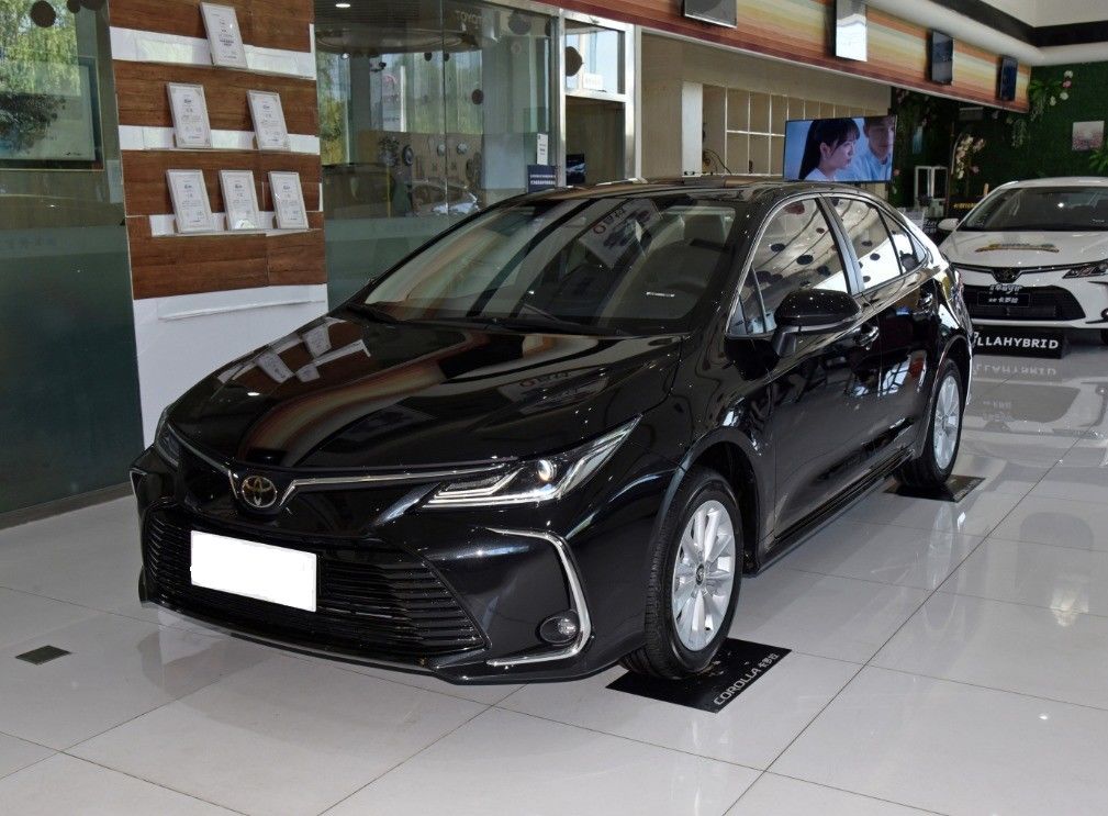 2022 Used Toyota Corollas Sedan 4x4 with Automatic Transmission and 5 Seats 5 Doors