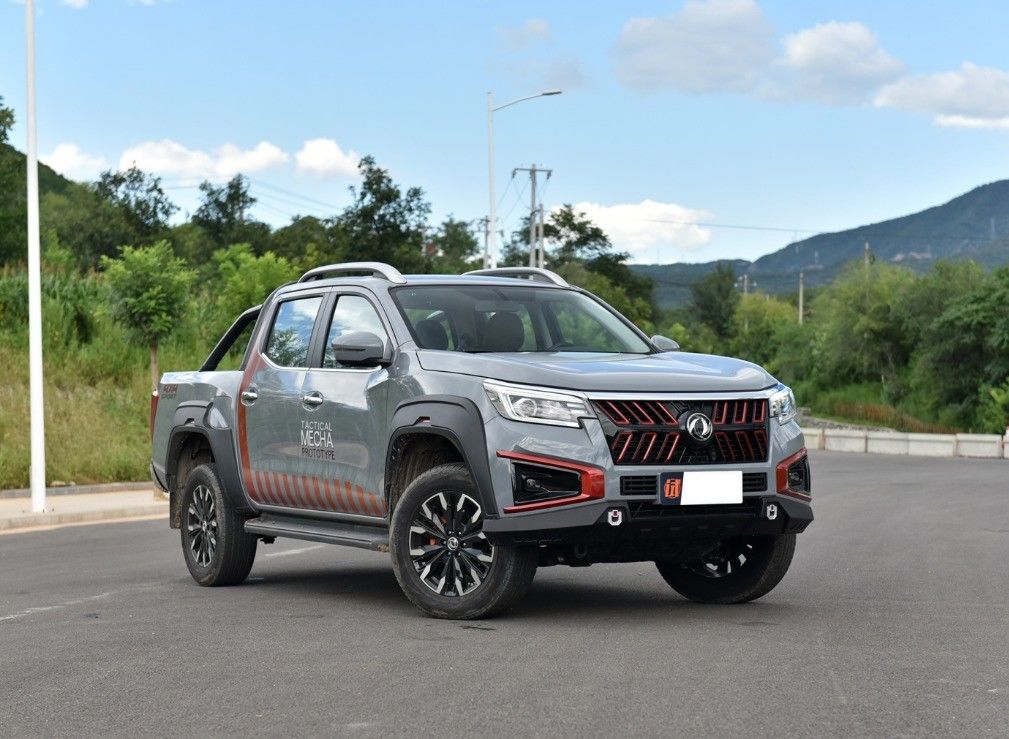 2024 Dongfeng Ruiqi Rich 7 Diesel Camper Pickup Truck with Automatic 4WD Standard M9T