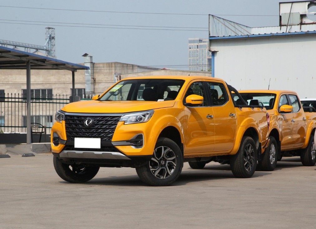 2024 Dongfeng Ruiqi Rich 7 Diesel Camper Pickup Truck with Automatic 4WD Standard M9T