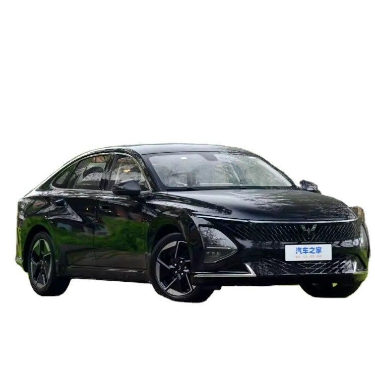 SAIC Wuling Auto Trader Electric Car For Adult White Wuling Xingguang PHEV Sedan 2024