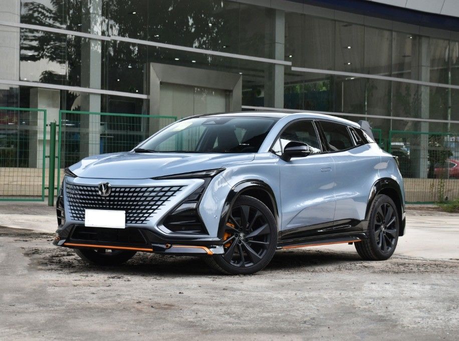 Medium SUV Prepayments Booking Changan UniT 2024 Petrol Gasoline Car 1.5T 188HP Cars