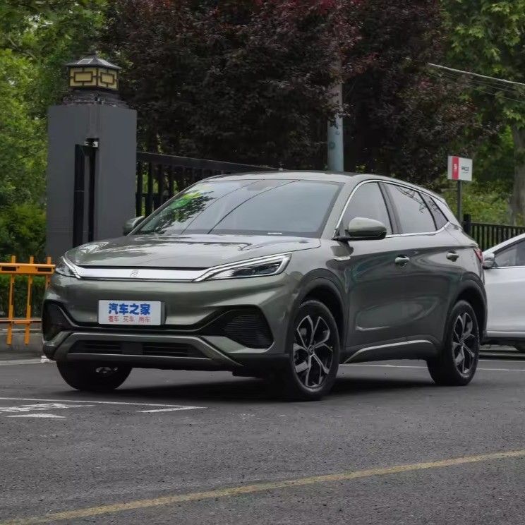 BYD's Flagship 2024 Series 's Top Electric SUV with 510km Range and 5 Seats 5 Doors