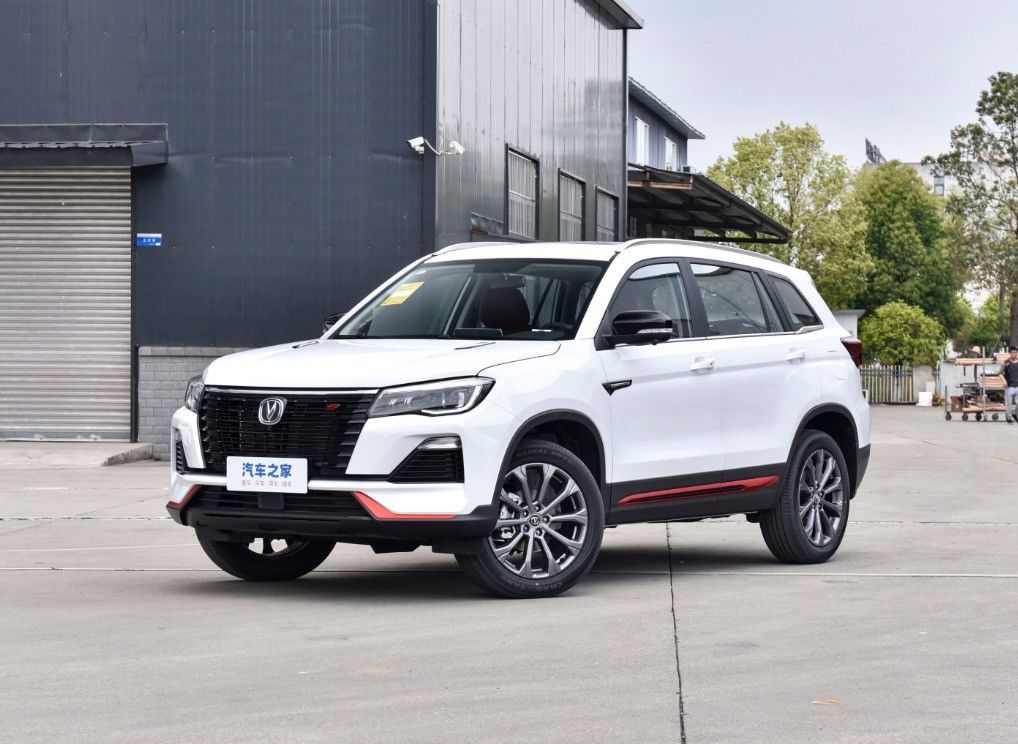 Changan CS 75 1.5T 2.0T Gasoline Automatic SUV with Left Steering Wheelbase 2500-3000mm