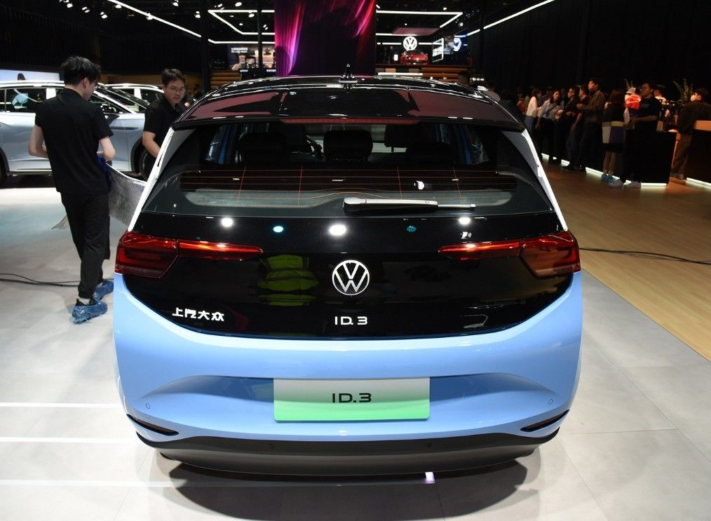 Volkswagen ID.3 Crozz 100% Electric Car 607 Km Long Range 4261*1778*1568 Size VW ID.3