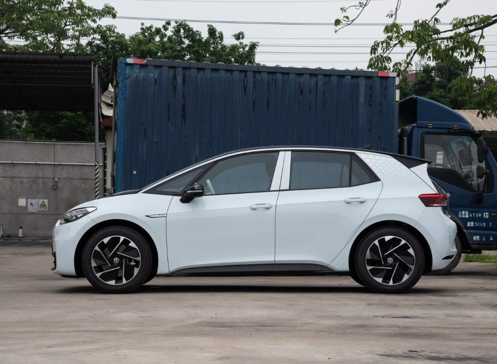 SAIC Volkswagen ID 3 's Most Sought-after Energy Vehicle with Ternary Lithium Battery
