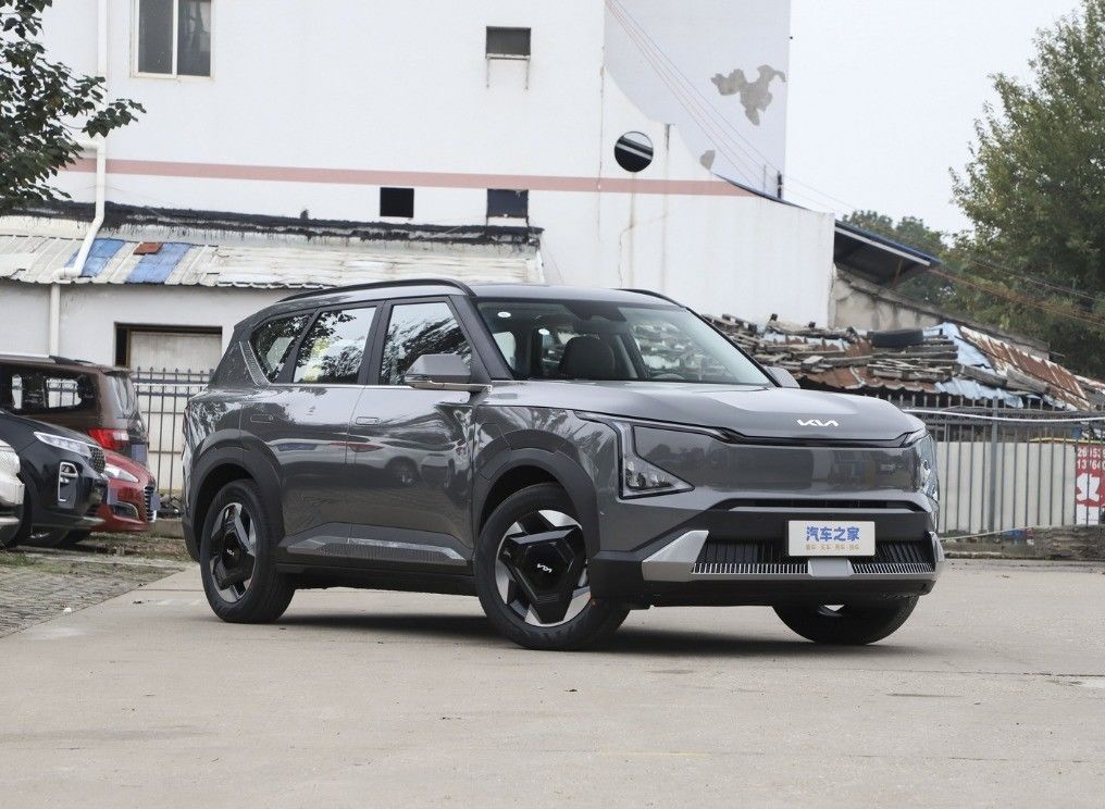 KIA EV5 Luxury 2024 5 Seats and Lithium Battery Electric SUV with 530KM Long Range
