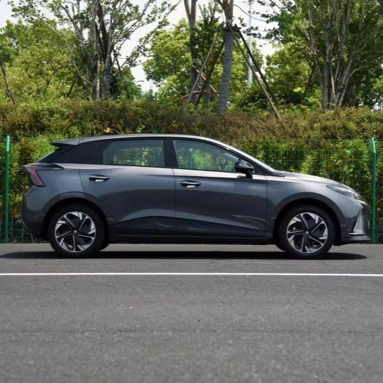 Midsize SUV 2024 SAIC Mg Mulan Rhd EV Energy Vehicles High Speed MG Electric Car Made