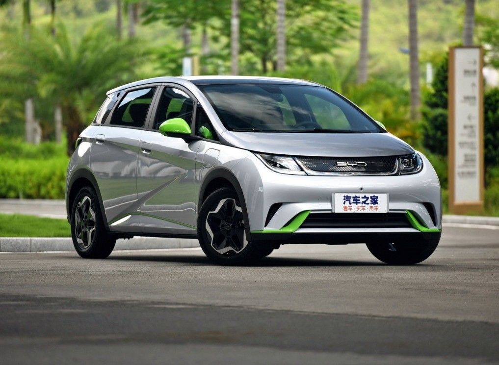 BYD Dolphin EV 2024 405KM Fashion Edition High Speed Energy Car BYD Song Yuan Plus Models